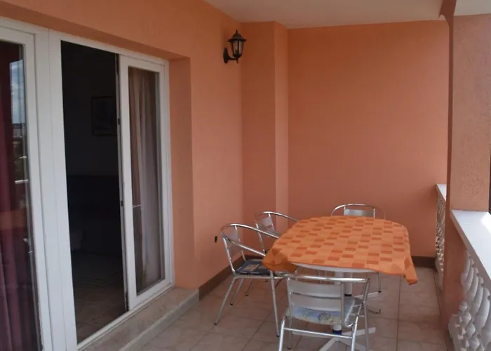 Apartman Grgic By Interhome *